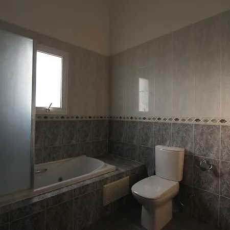 Danaos Townhouse Villa *
