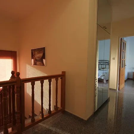 Danaos Townhouse