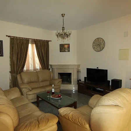Danaos Townhouse